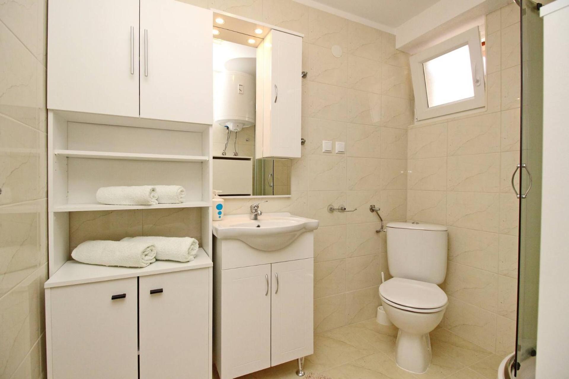 Apartments Vasilic-Cugalj-Smokvina Башка Экстерьер фото